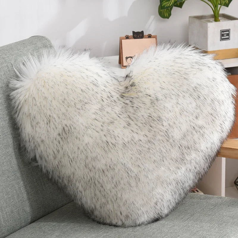 Leichtes Herzförmiges Flauschiges Sofa-Kissen | PP Baumwoll Plüschkissen | Lebendige Wohnzimmerdekoration Kaufschwan® Weißgrau 40x50cm