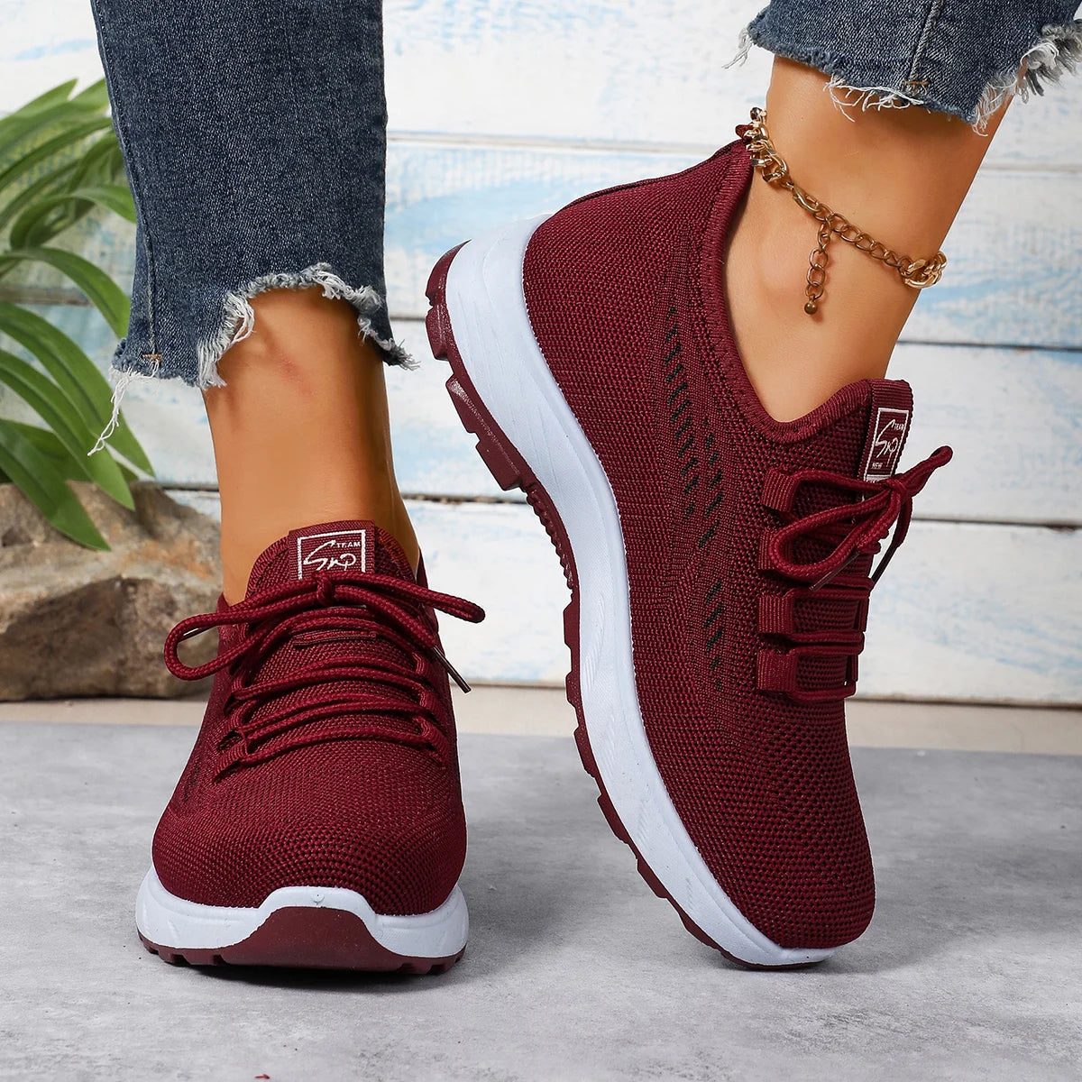 Damen Sportschuhe – Atmungsaktive Slip-On Freizeitschuhe mit Kunstfell Futter | Weiche Rutschfeste Winter Schuhe