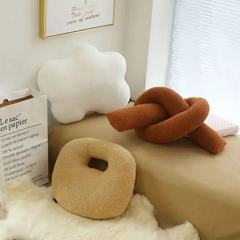 3D Samt Wolken Kissen | Weiches & Bequemes Rundkissen für Sofa Kaufschwan®