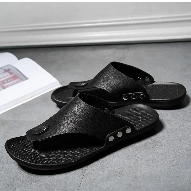 Herren Sommer Hausschuhe | Bequeme Braune Flip-Flops | Rutschfeste Strandsandalen & Badeschuhe Kaufschwan®