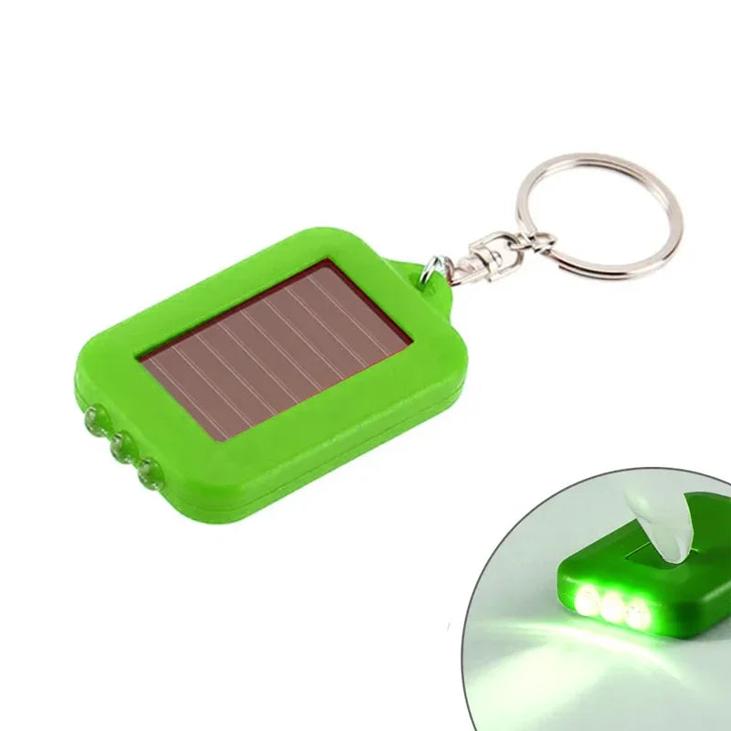 Tragbare LED-Schlüsselanhänger-Solarlampe – Mini-Taschenlampe mit Schlüsselring | Solarbetriebenes Licht für Outdoor, Wandern & Alltag Kaufschwan® Grün