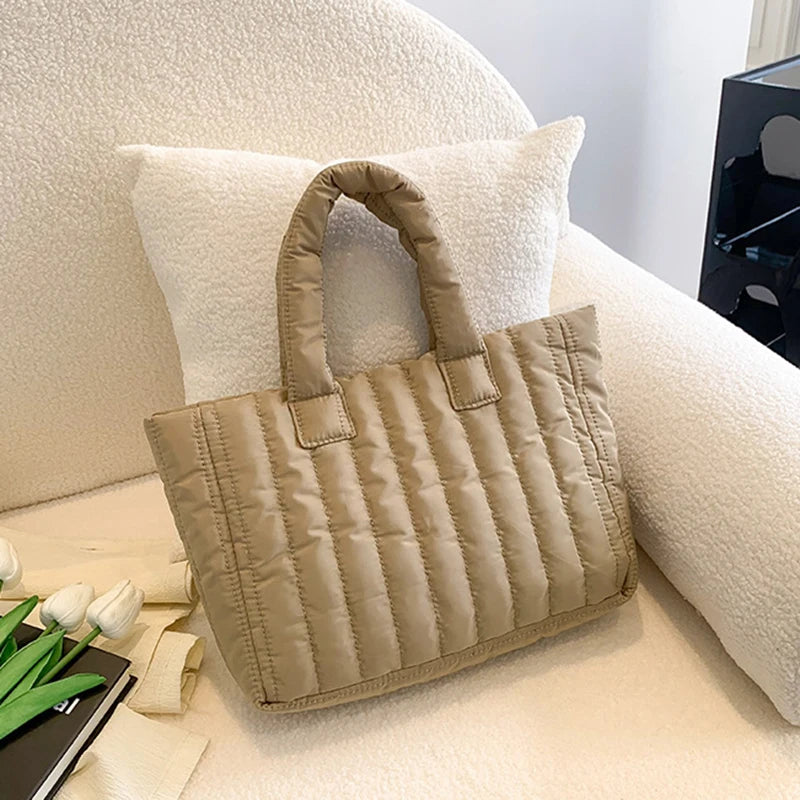 Damen Tote Bag mit Großer Kapazität – Gestepptes Nylon mit Baumwollpolsterung | Einfarbige Casual Fashion Schultertasche Kaufschwan®
