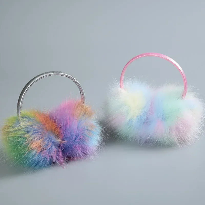 Bunte Regenbogen Winter Ohrwärmer – Plüsch Ohrenschützer | Winddicht, Warm & Weich Kaufschwan®