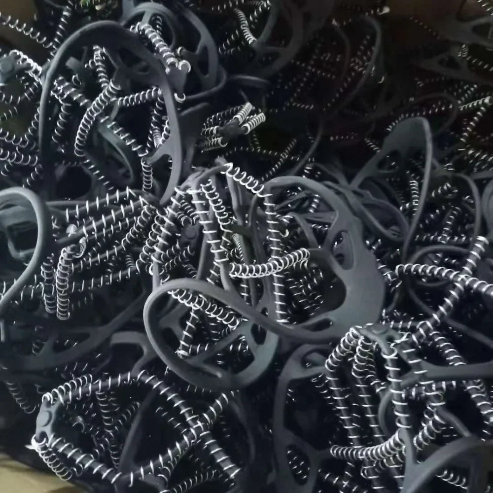 1 Paar Anti-Rutsch Eis Griffe Schuhüberzüge – Traktionsspikes für Eis & Schnee | Outdoor Gehen, Camping & Sport Crampons Kaufschwan®