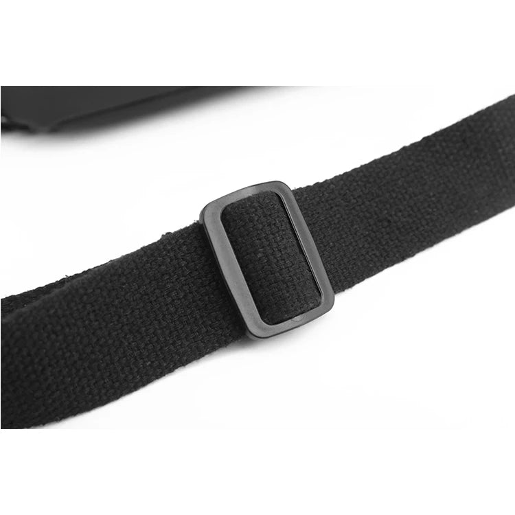 Unisex Schwarze Gürteltasche – Verstellbarer Schultergurt | Outdoor Crossbody Brusttasche, Langlebig & Modisch Kaufschwan®