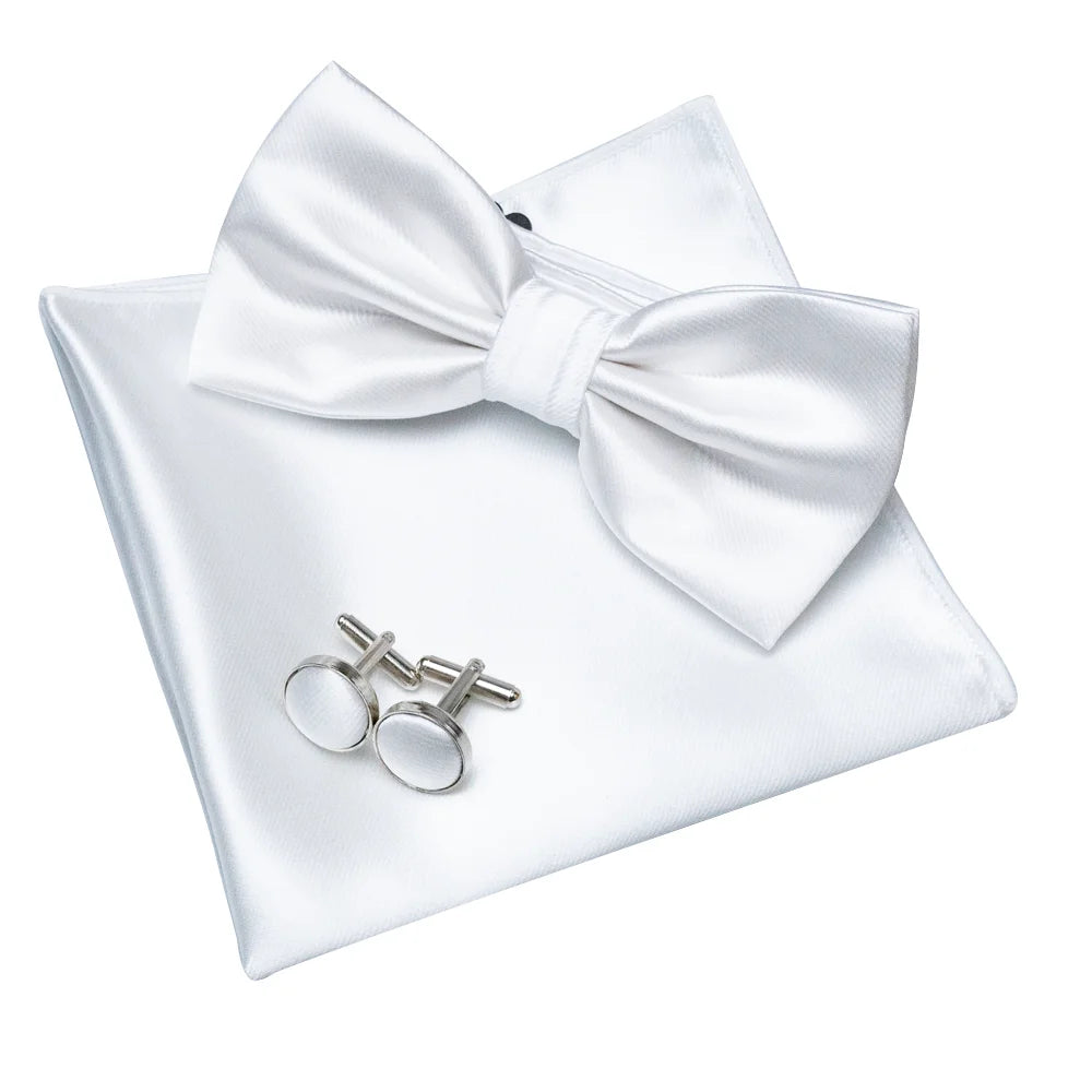 Herren Satin-Fliegen-Set – Elegante Fliege mit Manschettenknöpfen & Einstecktuch | Glänzendes Accessoire für Business & Hochzeit Kaufschwan® Weiß