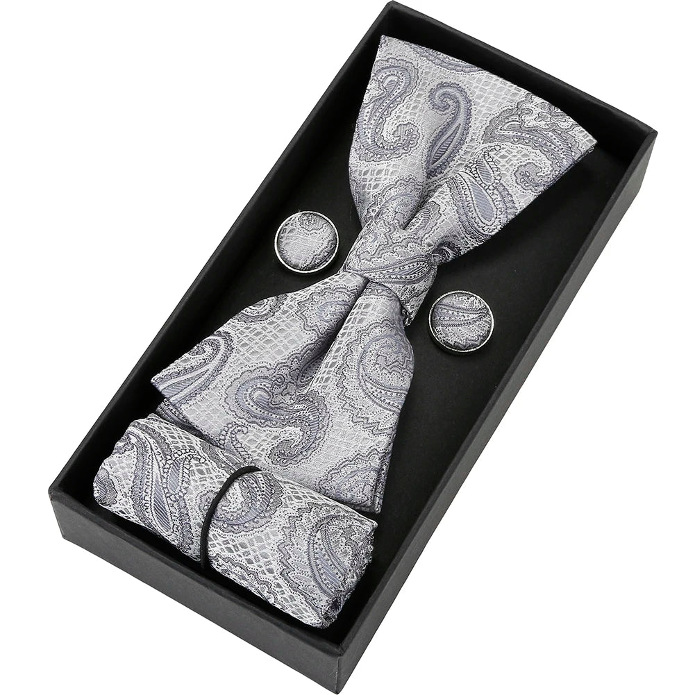 Herren Fliegen-Set mit Blumen-Paisley-Muster – 3-teiliges Geschenkset mit Fliege, Einstecktuch & Manschettenknöpfen | Elegantes Accessoire für Hochzeit & Business