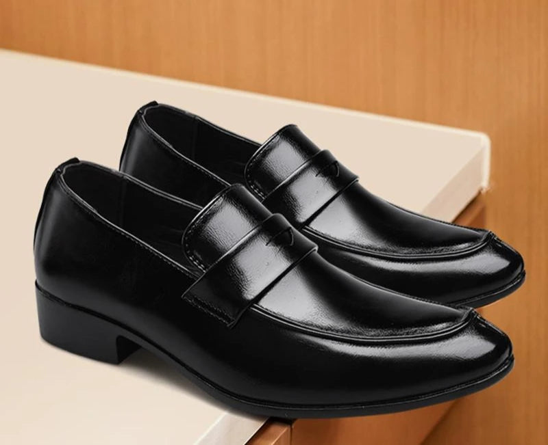 Herren Business-Loafer mit Spitze – Elegante Slip-On Lederschuhe | Formelle Freizeitschuhe für Frühjahr & Herbst im Sale Kaufschwan®