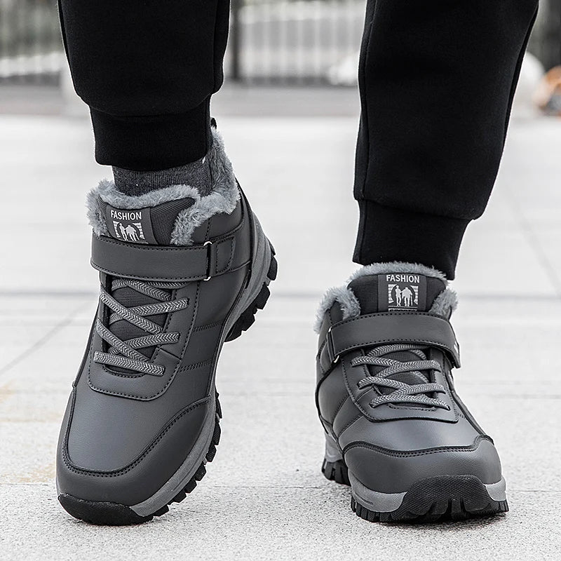 Herren Winterstiefel – Wasserdichte PU-Leder Schneestiefel | Gefütterte Rutschfeste Hohe Arbeits- & Freizeitschuhe Kaufschwan®
