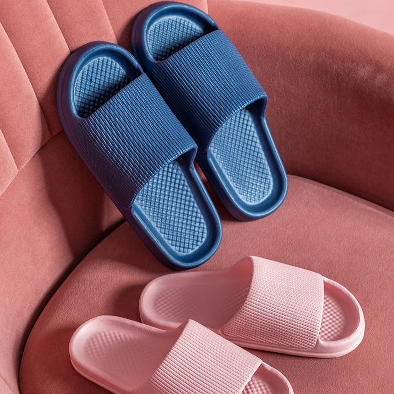 Damen Sommer Sandalen mit dicker Sohle | Leise Weichsohlen-Hausschuhe | Rutschfeste Indoor-Sandalen & Herren-Flip-Flops Kaufschwan®