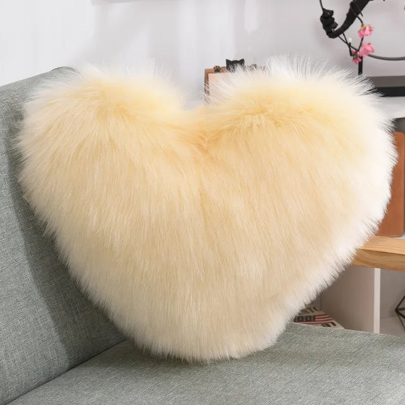 Leichtes Herzförmiges Flauschiges Sofa-Kissen | PP Baumwoll Plüschkissen | Lebendige Wohnzimmerdekoration Kaufschwan® Hellgelb 40x50cm