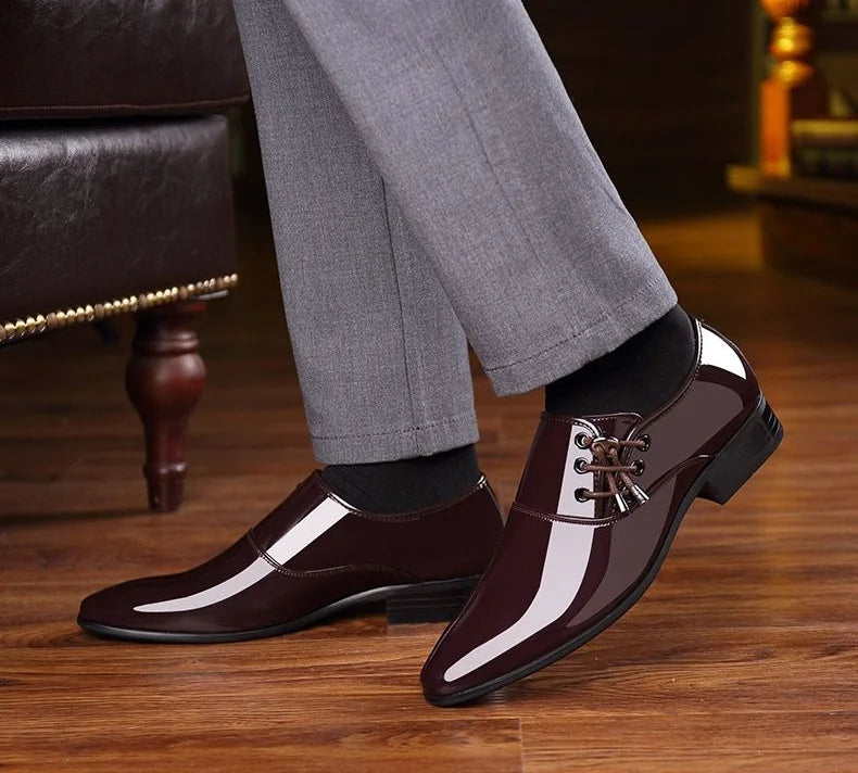 Herren Lackleder-Businessschuhe – Spitzes Design | Elegante Glanzschuhe für Frühjahr & Herbst , Hochwertige Formelle Herrenschuhe Kaufschwan®