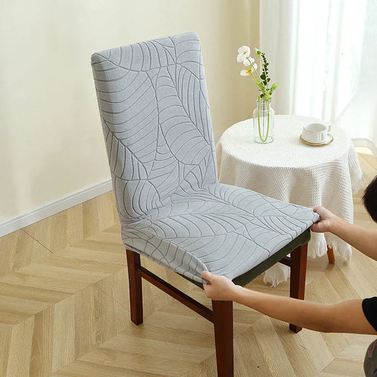 Warum Stuhlbezüge eine einfache Lösung für ein schöneres Zuhause sind