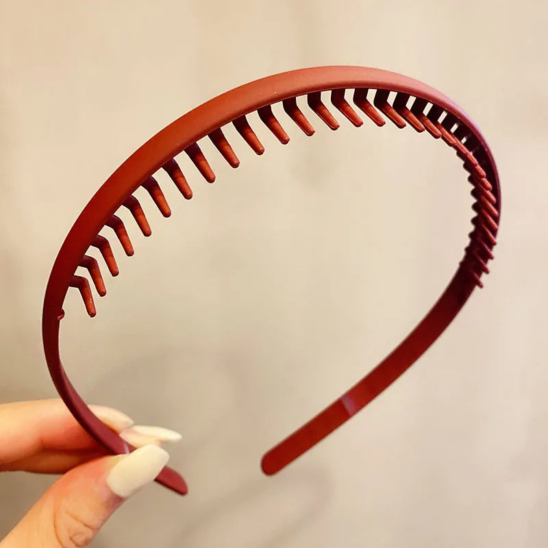 Bunte Haarreifen mit mattem Finish & Zähnchen – Schlichte, rutschfeste Haarbänder für Damen | Outdoor Haaraccessoire Kaufschwan® Dunkelrot