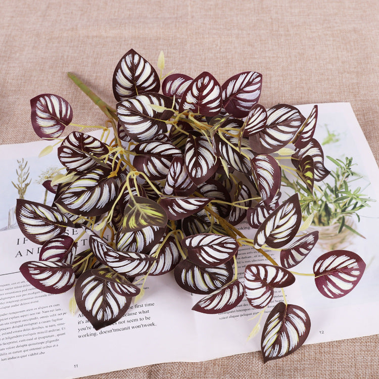 Kunststoff Künstliche Pflanzen für Wohndekoration – Künstliches Wandgras & Grünpflanzen für Garten, Dschungelparty & Innenraumgestaltung Kaufschwan®