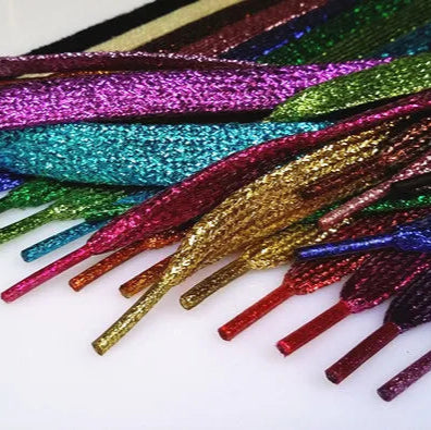 Glitzernde Schnürsenkel – 16 Farben in Gold, Silber & Bunt | 110cm Modische Laces für Sneaker, Sportschuhe & Stiefel Kaufschwan®