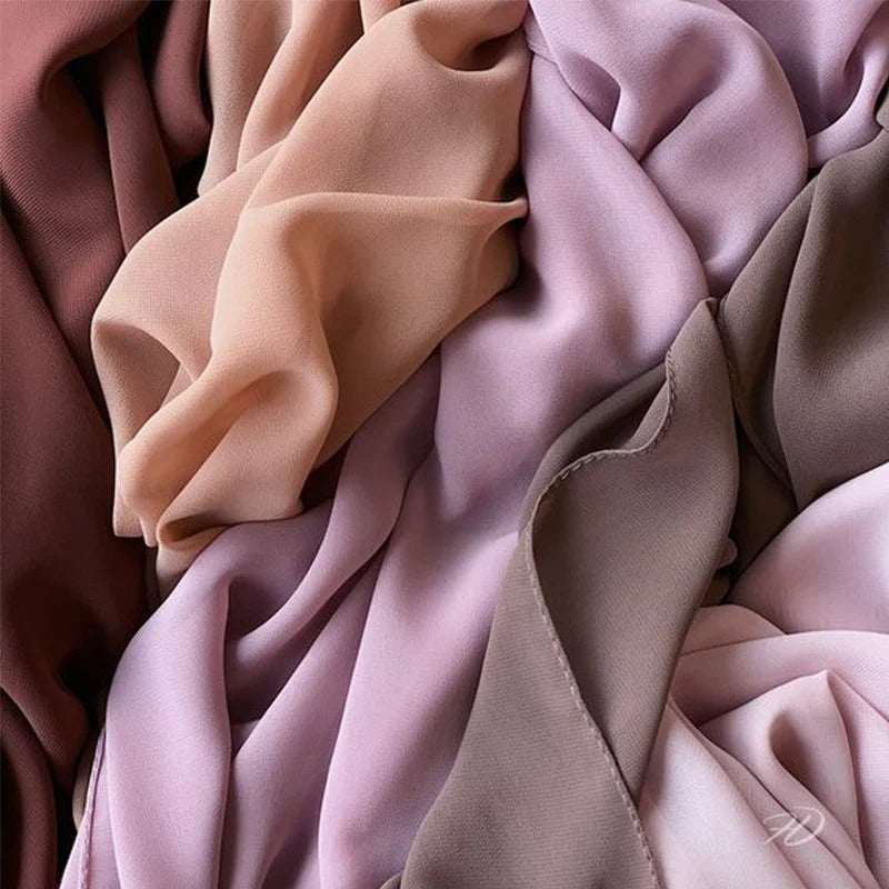 Damen Hijab aus Chiffon – Sofort Tragbares Kopftuch | Einfarbiger Instant Hijab Schal, Arabischer Wrap & Islamischer Schal Kaufschwan®