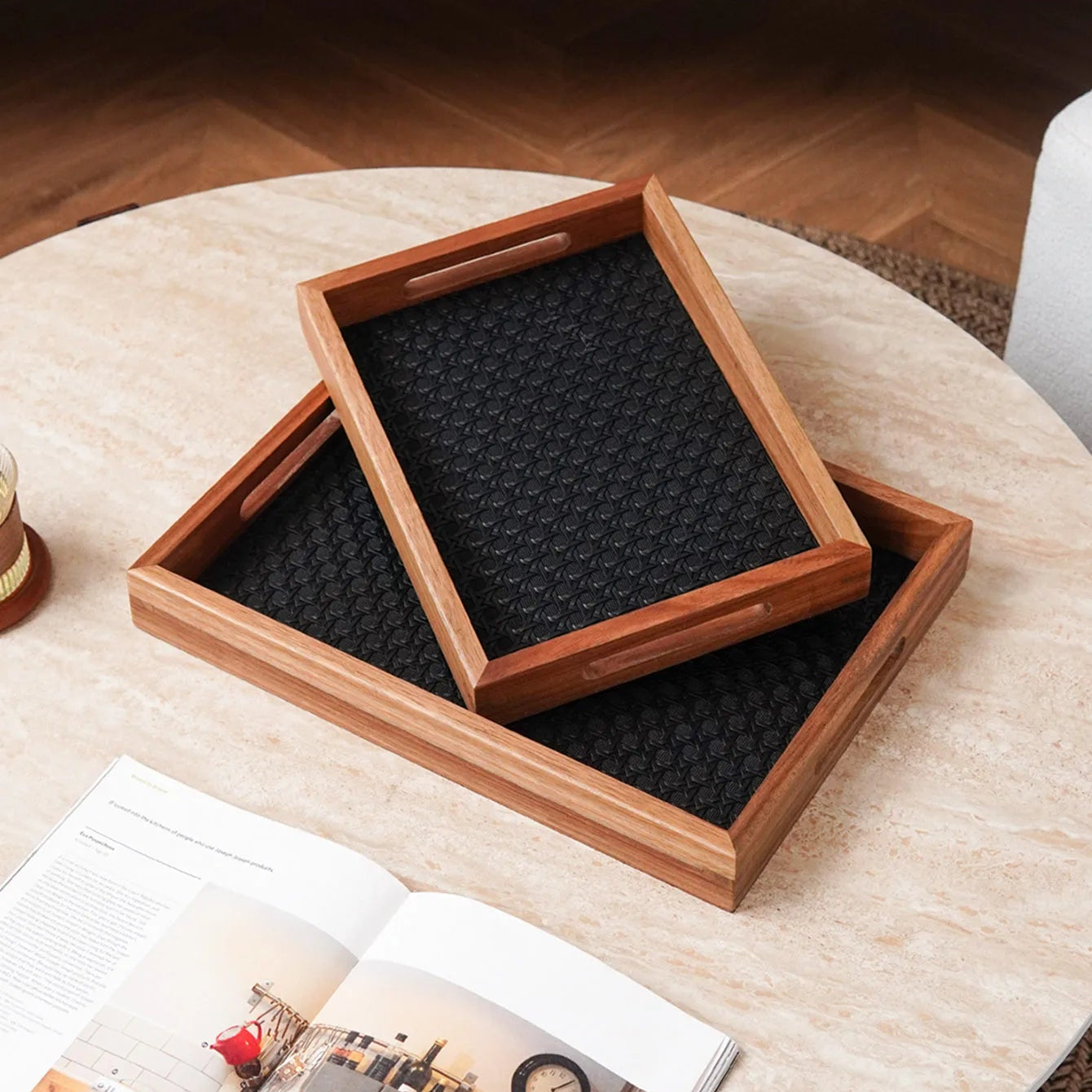 Leder-Tablett mit Bambusmuster & Akazienholz – Dekoratives Schmuck- & Aromatherapie-Tablett für Zuhause & Geschenkideen