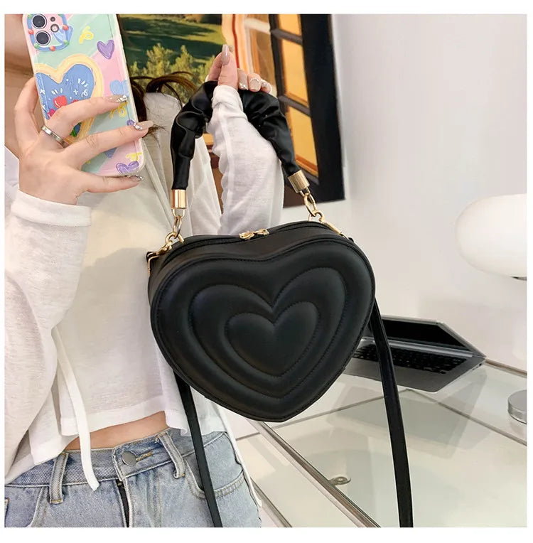 Herzform Schultertasche – Kleine PU Leder Crossbody & Handtasche mit Henkel für Damen | Designer Love Bag Kaufschwan®