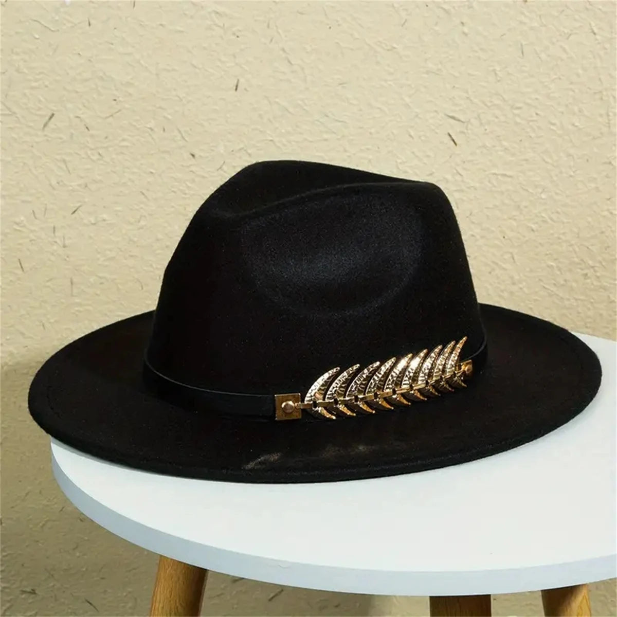 Klassischer Western Cowboy Hut – Tweed Filzhut mit flacher Krempe, Retro Jazz Sonnenhut für Damen & Herren Kaufschwan® Schwarz 57