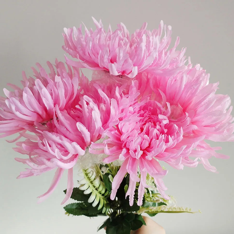 Künstlicher Chrysanthemenstrauß – 7-Köpfige Seidenblumen für Hochzeit, Tisch, Zuhause & Party Dekoration | Elegante Kunstblumen Arrangements Kaufschwan® Rosa