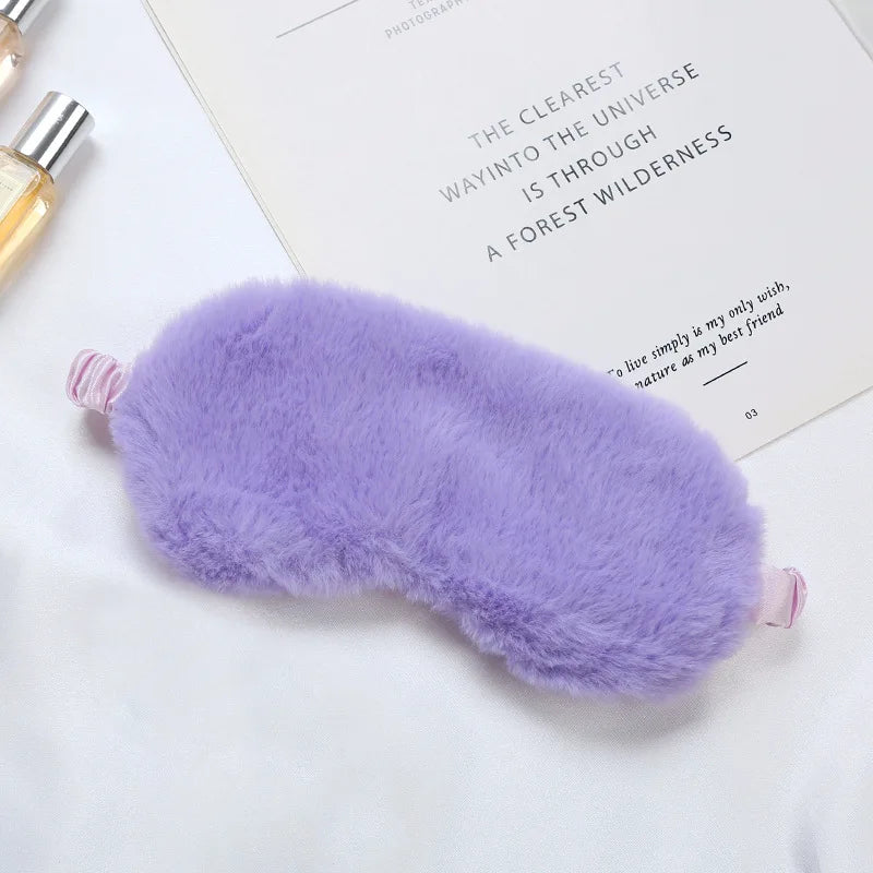 Plüsch Schlafmaske | Weiche & Niedliche Love-Cloud Augenbinde | Bequeme Augenabdeckung für Nickerchen, Reisen & Entspannung Kaufschwan® Violett 20x10cm