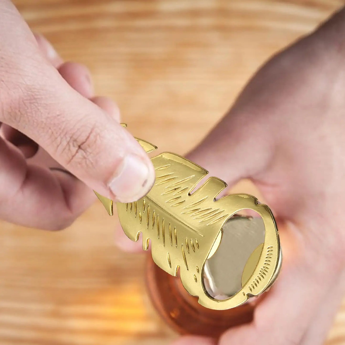 Gold Feder Flaschenöffner – Metall Bieröffner Multifunktionales Werkzeug Kaufschwan®