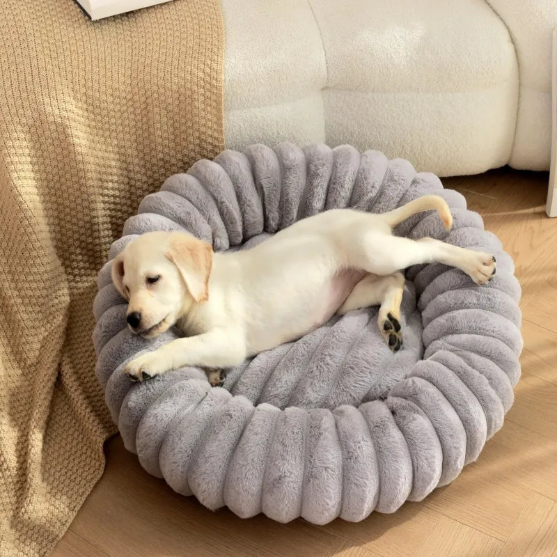 Indoor Hundebett – Cordstoff & Kunstfell Donut Bett mit Anti-Rutsch Boden Kaufschwan®