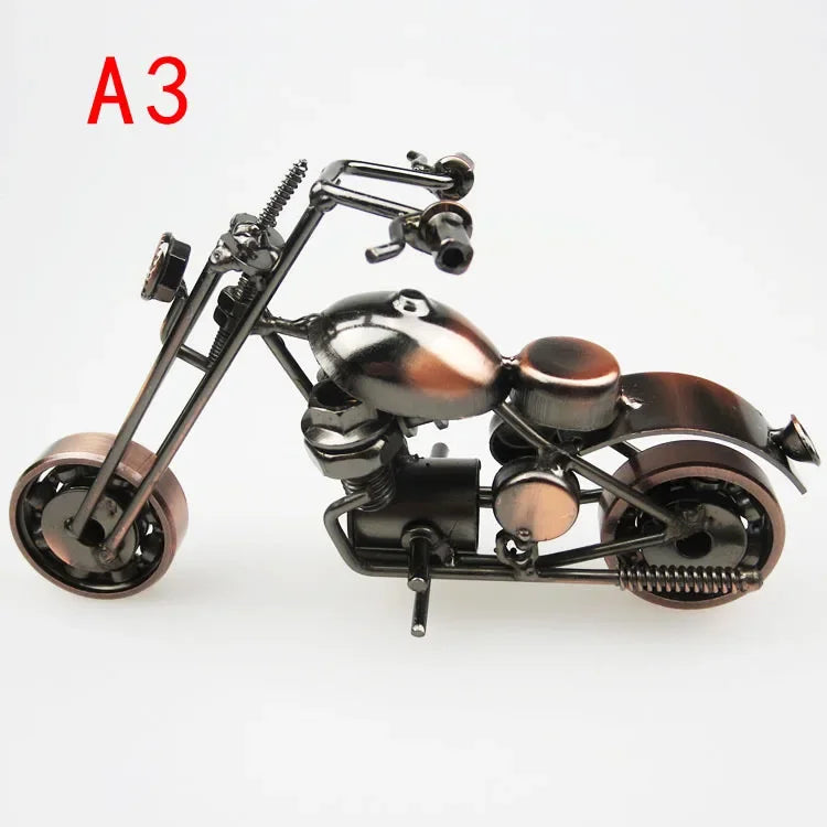 Retro Motorrad Modell aus Metall – Handgefertigte Eisen-Motorradfigur für Zuhause, Büro und Sammlungen