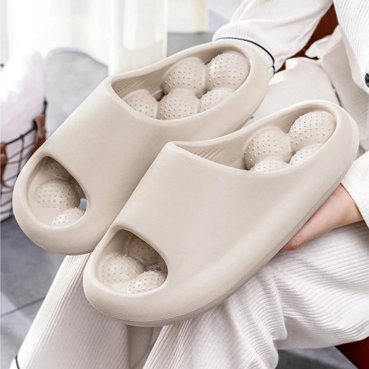 Ergonomische EVA Unisex Badezimmer-Hausschuhe | Wasserdicht & Massage-Funktion | Bequeme & Atmungsaktive Slippers Kaufschwan®