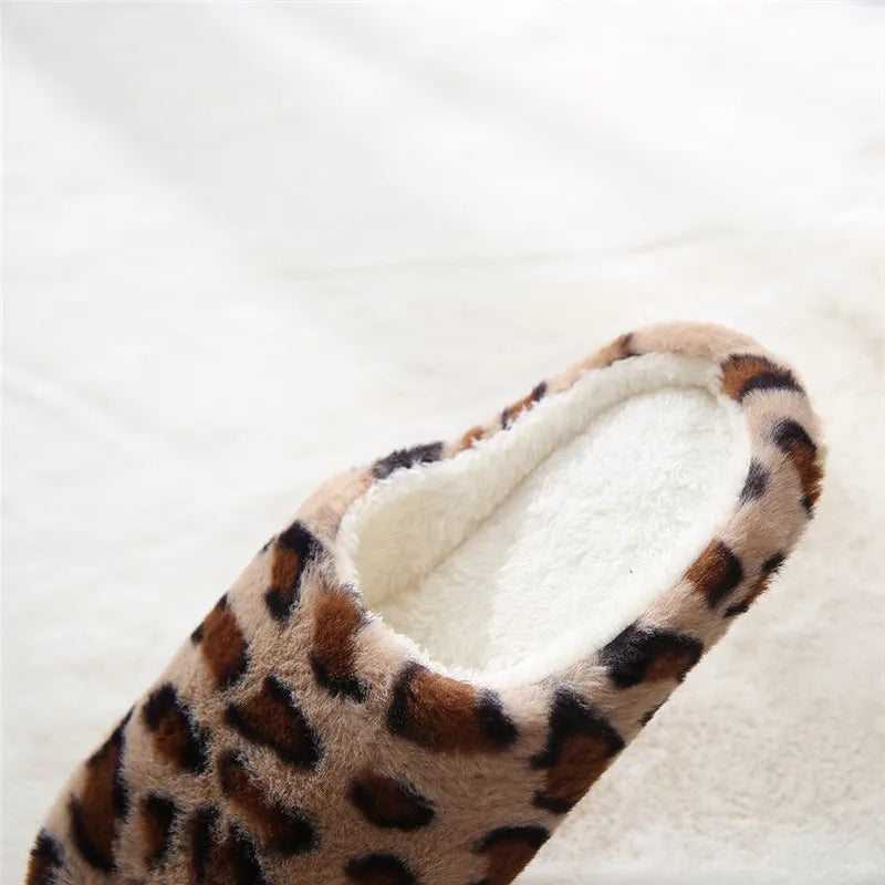 Leopardenmuster Winter-Hausschuhe | Indoor-Schuhe für Damen & Herren | Warme Fell-Slides | Rutschfeste Paare-Hausschuhe Kaufschwan®