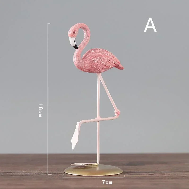 Kreative Flamingo Resin Figur – Cartoon Desktop Dekoration im INS Stil für Wohnzimmer und Schreibtisch