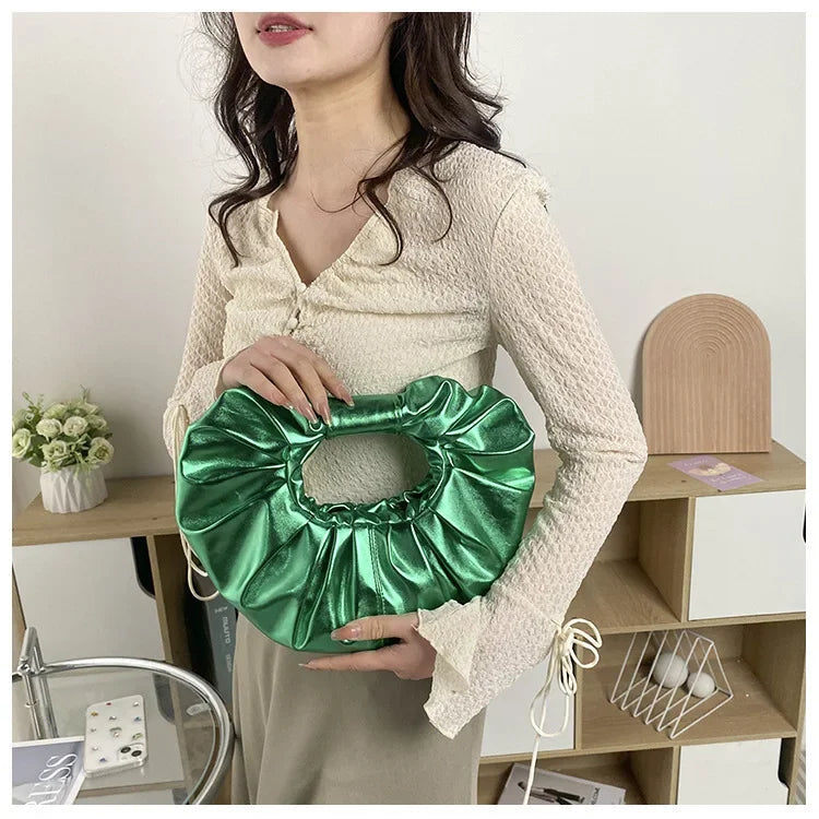 Metallic Falten Handtasche – Laser Silber Clutch & Schultertasche | Luxus Designer-inspirierte Damen Tote Kaufschwan®