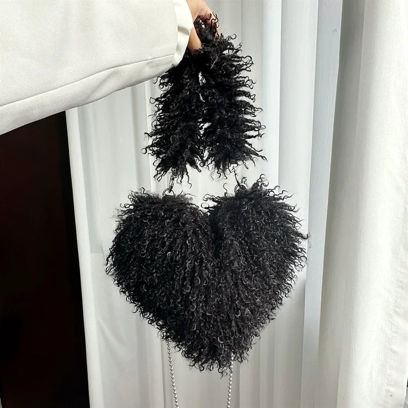 Herzförmige Plüsch Crossbody Tasche – Süße Love Kunstfell Damen Schultertasche & Flauschige Unterarm Handtasche