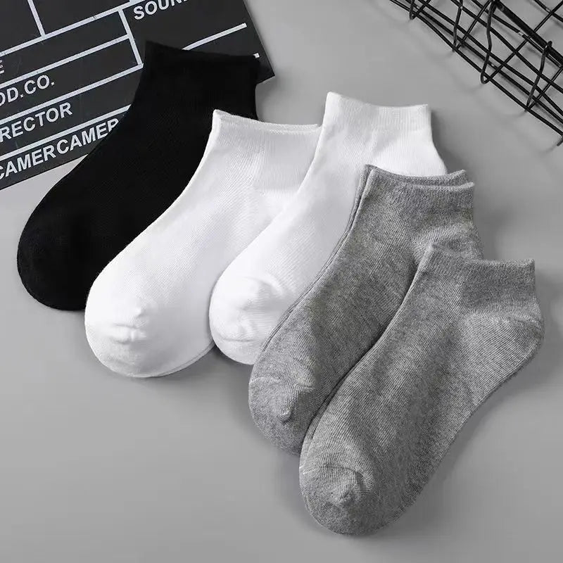 5 Paare Herren Schwarze Bootssocken | Einfarbig Atmungsaktiv Bequem Hochwertige Knöchelsocken Kaufschwan®