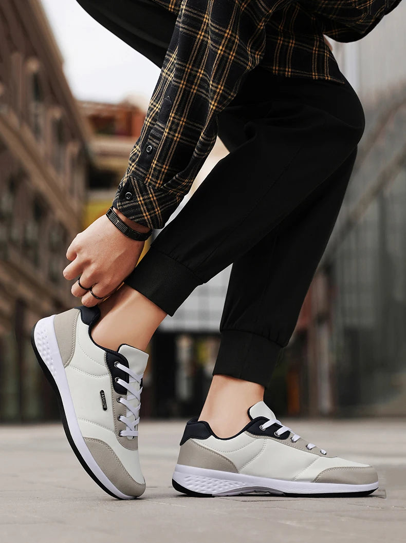 Herren Ledersneaker – Trendige Sportschuhe | Atmungsaktive & Rutschfeste Freizeitschuhe für Reisen & Alltag Kaufschwan®