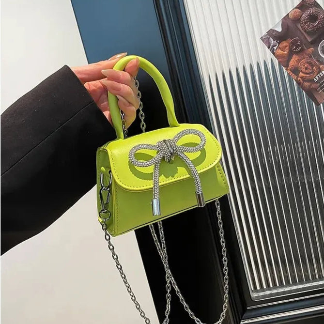 Bunte Schultertasche mit Schmetterlingsknoten – PU Leder Crossbody Ketten-Satchel & Handtasche für Damen Kaufschwan®