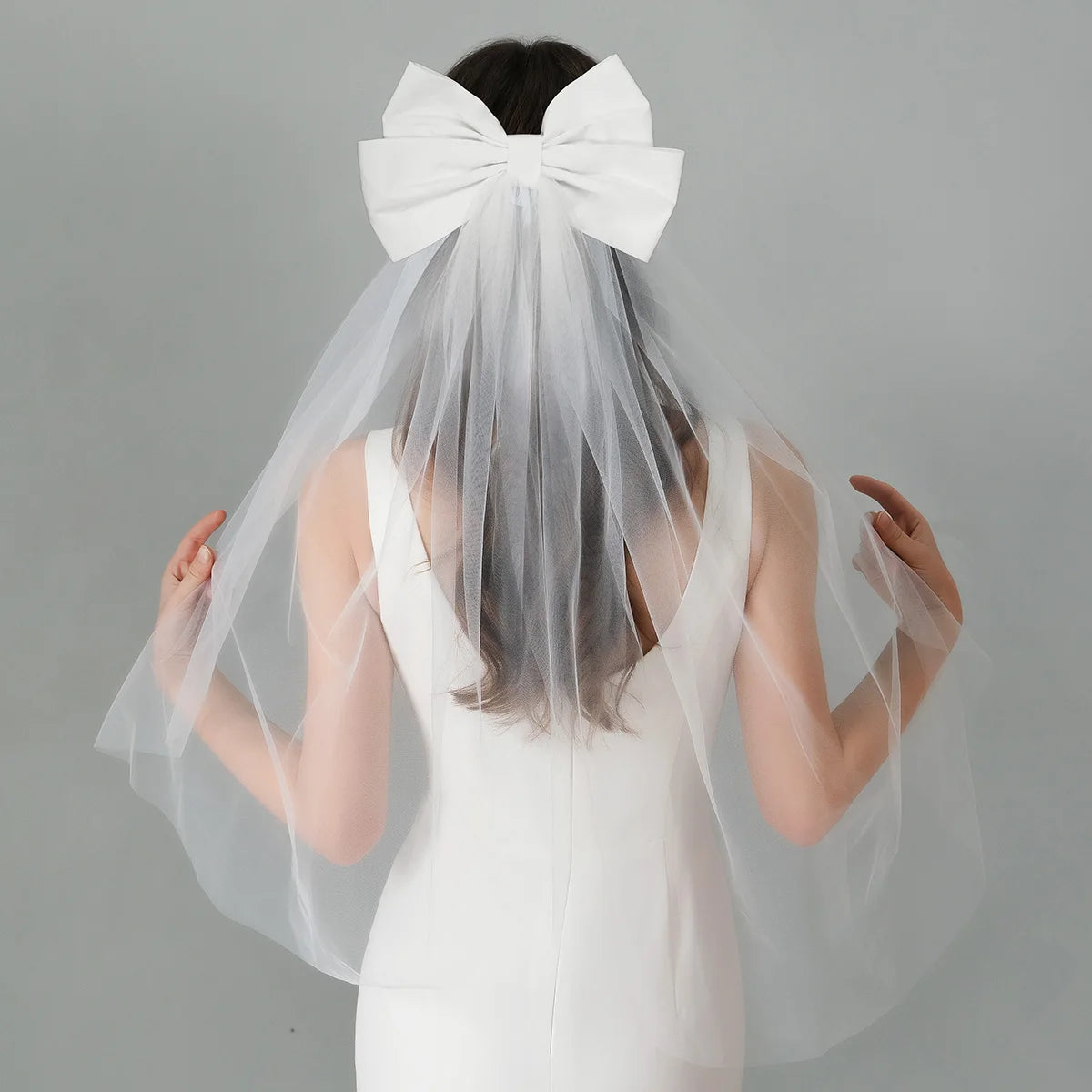 Braut Doppel Schicht Schleier mit Schleife – Elegantes Hochzeits Haaraccessoire Kaufschwan®