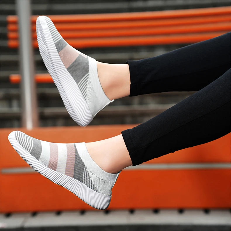 Damen Vulcanized Slip-On Sneaker – Hochwertige Freizeitschuhe | Bequeme Loafer für Spaziergänge | Übergrößen bis 44 Kaufschwan®