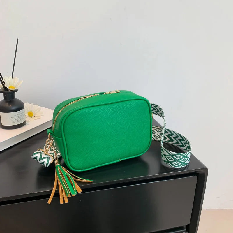 Minimalistische Schultertasche – Damen Umhängetasche mit Großer Kapazität | Einfarbige Kleine Quadratische Crossbody Tasche Kaufschwan®