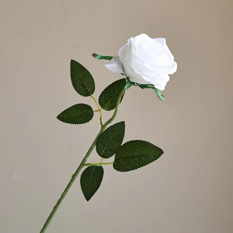 8CM Künstliche Rosen – Plastik Juana Blumenstrauß für Valentinstag, Hochzeit, Wohnzimmer & Esstisch Dekoration Kaufschwan® Reinweiß
