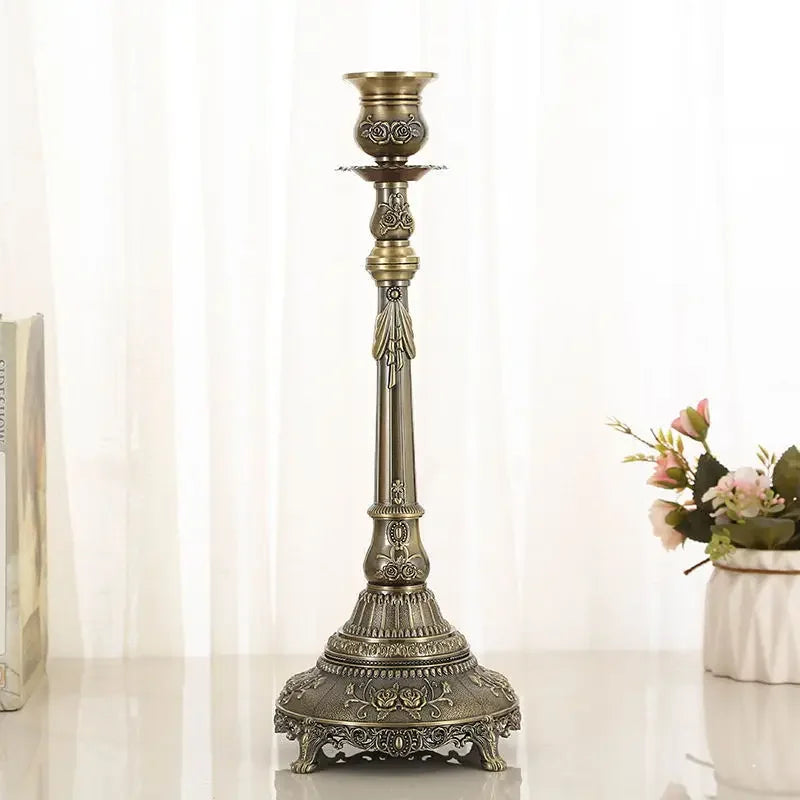 Bronzefarbener Metall Kerzenhalter – Eleganter Kerzenständer für Restaurant, Hochzeit & Candle-Light-Dinner Dekoration Kaufschwan® Design 1