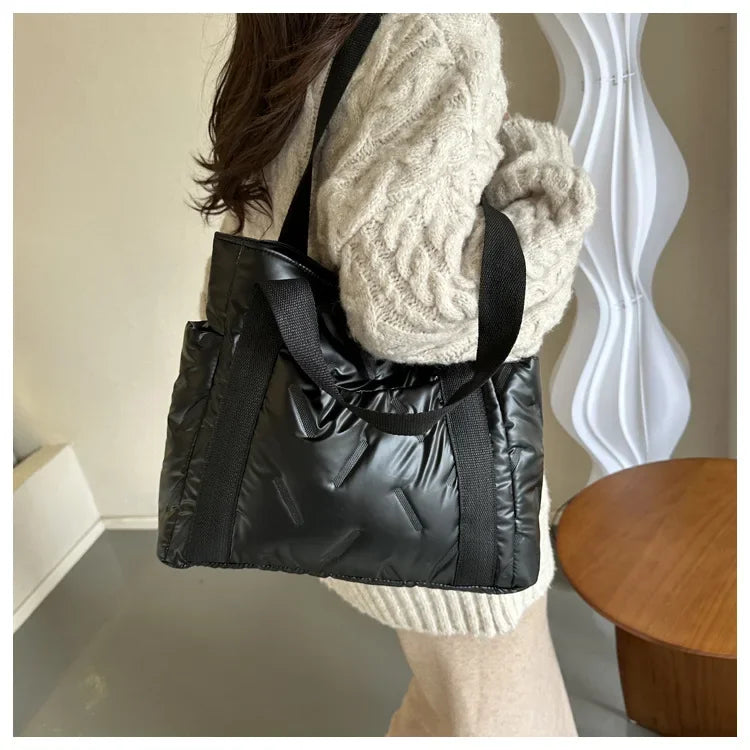 Damen Tote Bag Herbst – Große Kapazität Koreanische Mode Canvas Handtasche | Minimalistische Quadratische Schultertasche Kaufschwan®