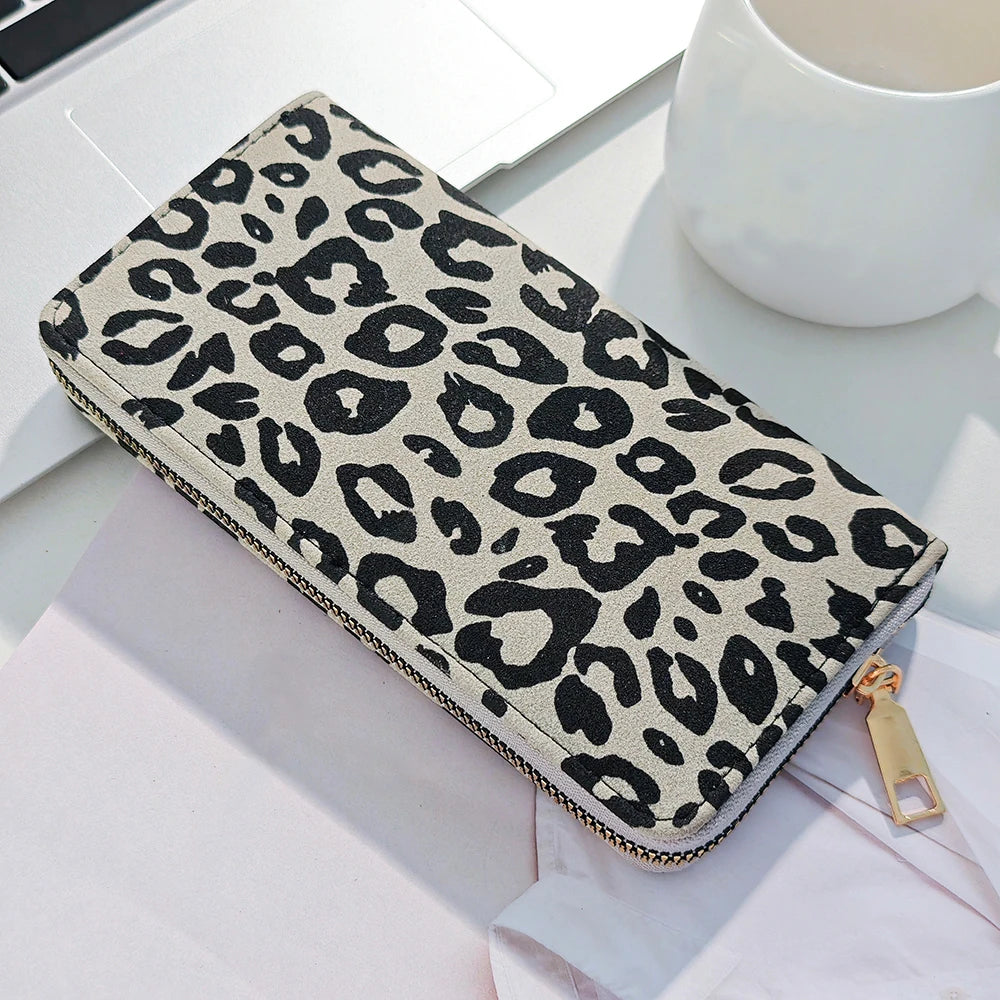 Einfache & Vielseitige Damen Geldbörse mit Leopardenmuster – Große Kapazität & Mehrere Kartenfächer | Modische PU Leder Handtasche Kaufschwan® Design 2