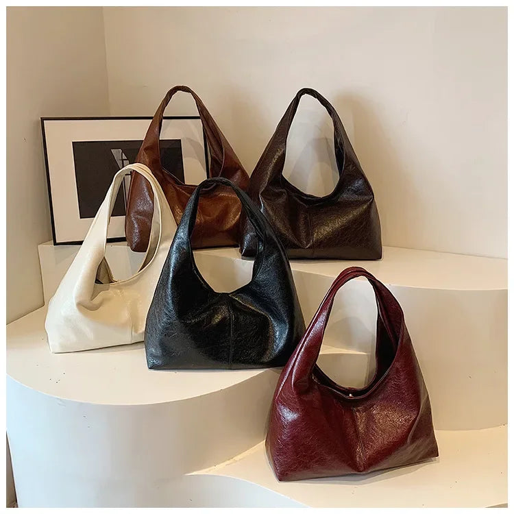 Große Schwarze Schultertasche für Damen – Hobo Shopper Tote | Weiche Leder Umhängetasche für Reisen & Alltag