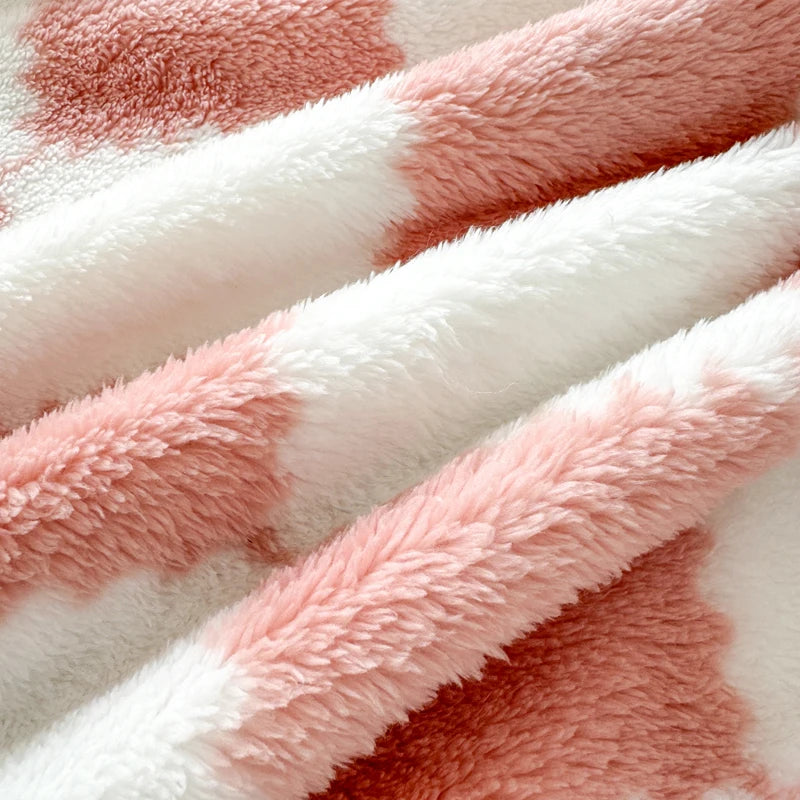 Rosa Weiß Flanell Panda Fleece Decke – Weiche, bequeme Kuscheldecke für Sofa, Bett & Büro Kaufschwan®