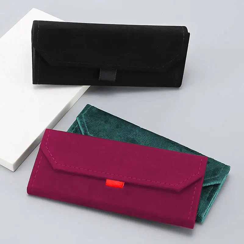 Samt Dreieck Faltbares Brillenetui – Elegantes Hartschalen Etui für Sonnenbrillen und Lesebrillen Kaufschwan®