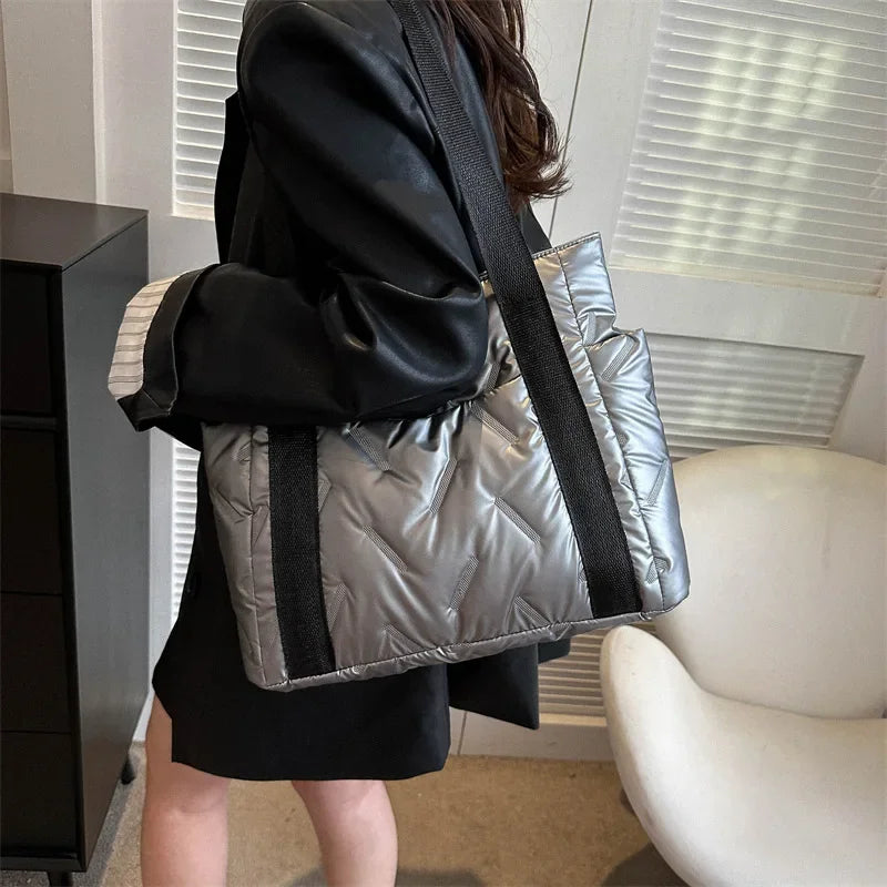 Damen Tote Bag Herbst – Große Kapazität Koreanische Mode Canvas Handtasche | Minimalistische Quadratische Schultertasche Kaufschwan®