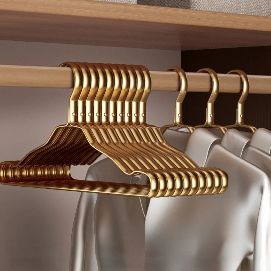 Metall Kleiderbügel – Robuste Glatte Kleiderbügel für Hemden, Mäntel und Hosen Kaufschwan®