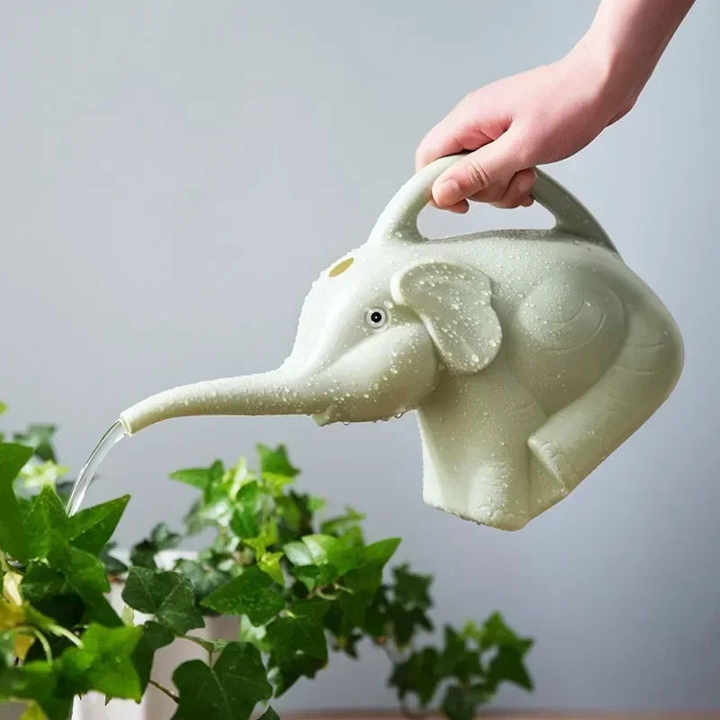 Cartoon Elephant Design Gardening Watering Can Ergonomic Handle Lightweight Plastic Pot for Flower Potted Plant Irrigation Care Kaufschwan®